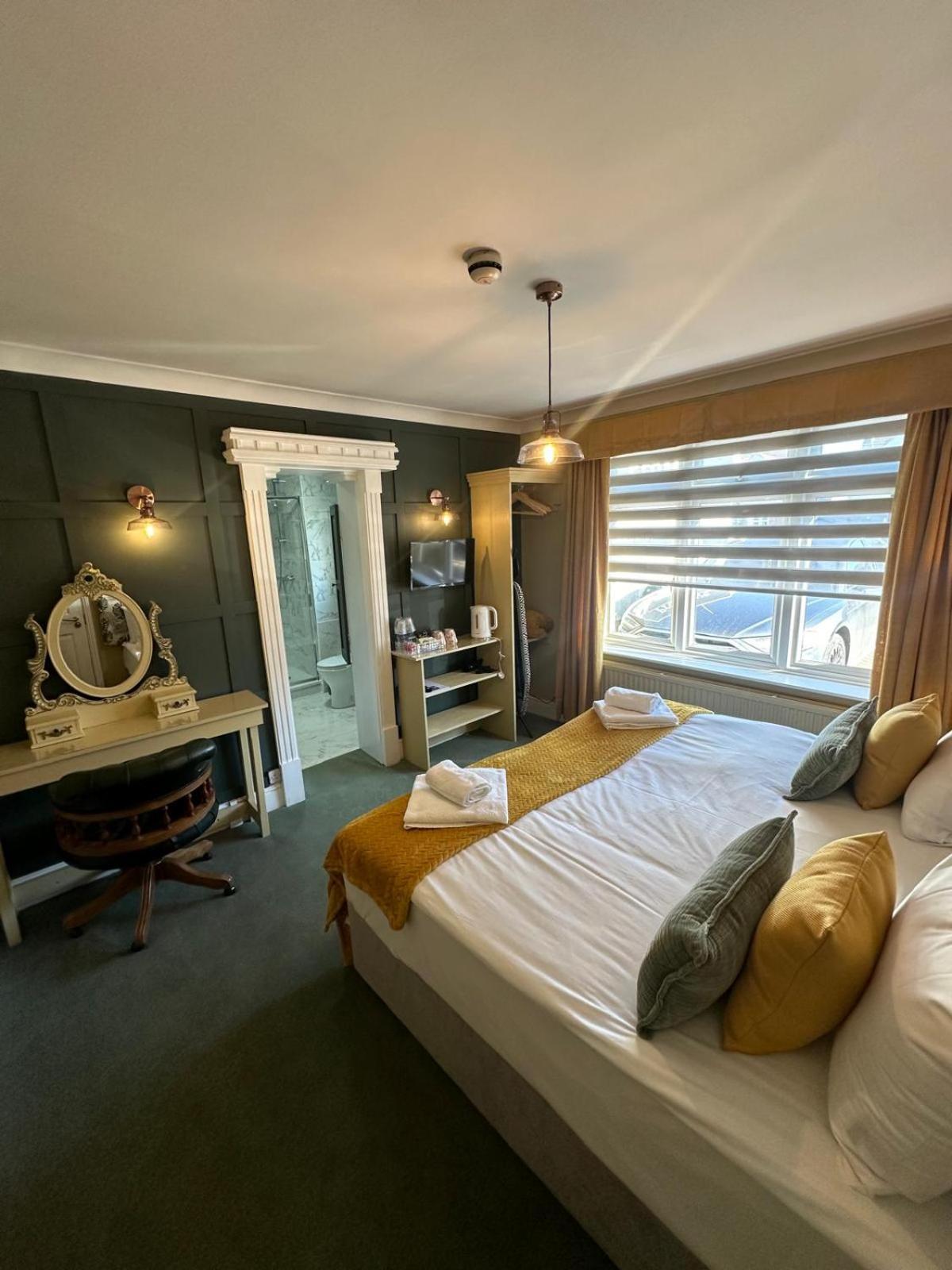 The Cambridge Guest House By Tas מראה חיצוני תמונה